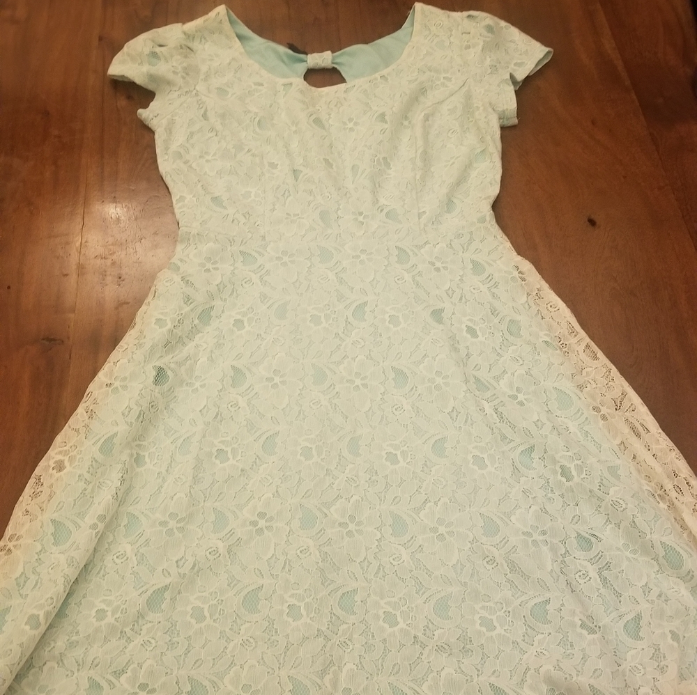 Maurice's aqua and cream lace dress